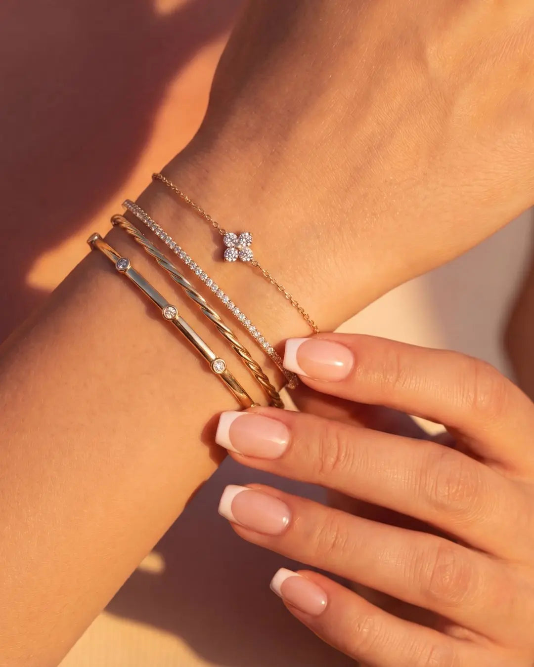 Soleil Clover Bracelet Desse Collective
