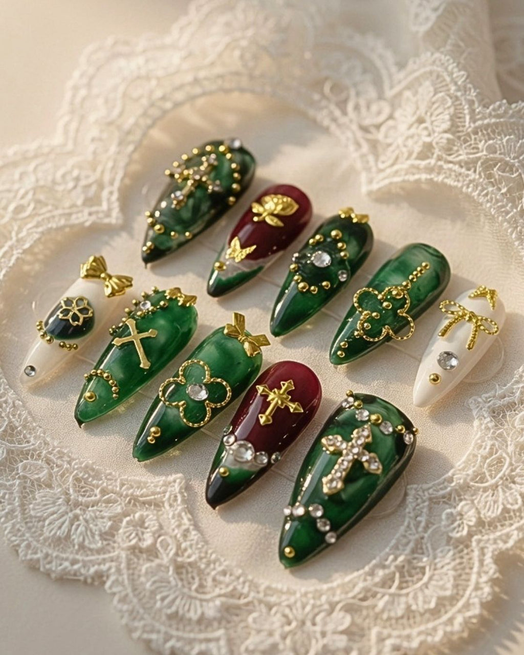 Emerald Requiem Press-On Nails Desse Collective