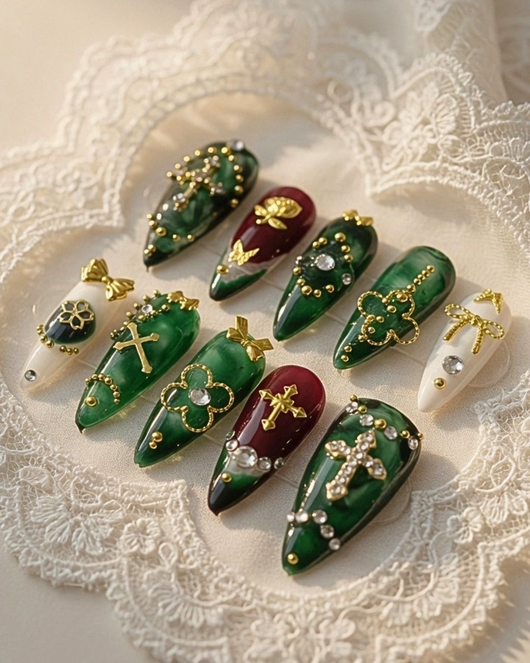 Emerald Requiem Press-On Nails Desse Collective