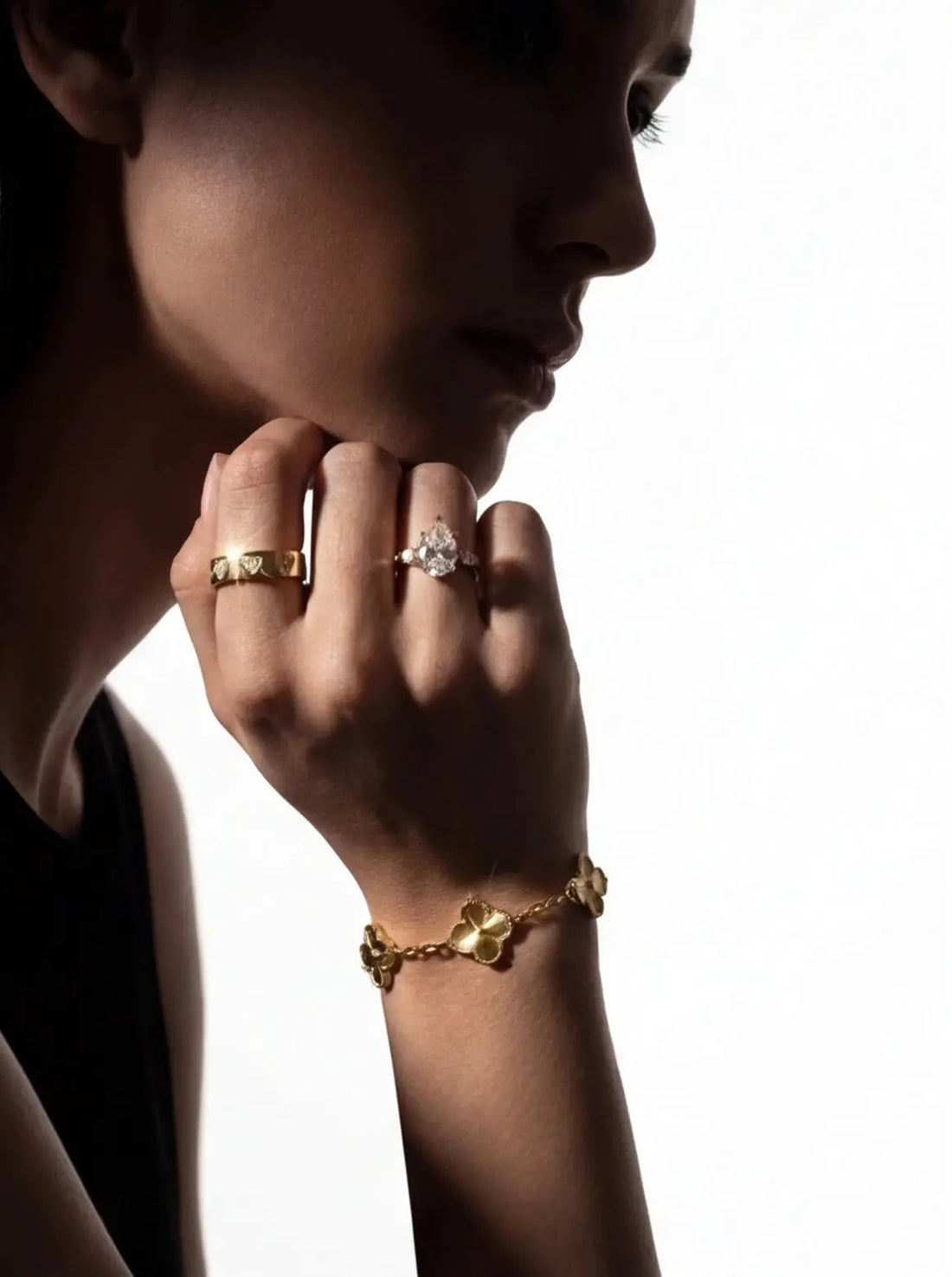 Lucky Four Leaf Clover Gold Bracelet | 18K Gold Plated Stainless Steel Desse Collective